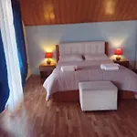 Mondi فيلة دراس