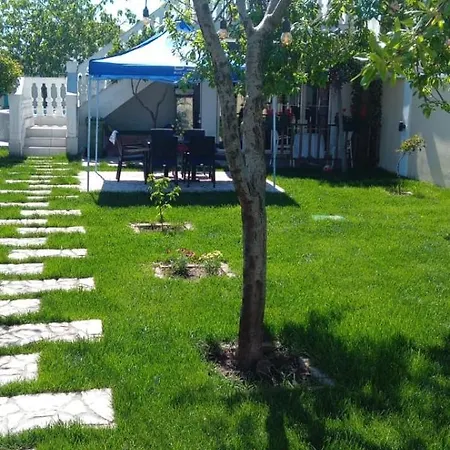 Mondi Villa Durrës
