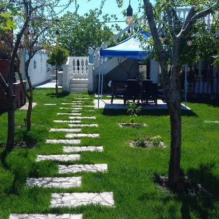 Mondi Durrës